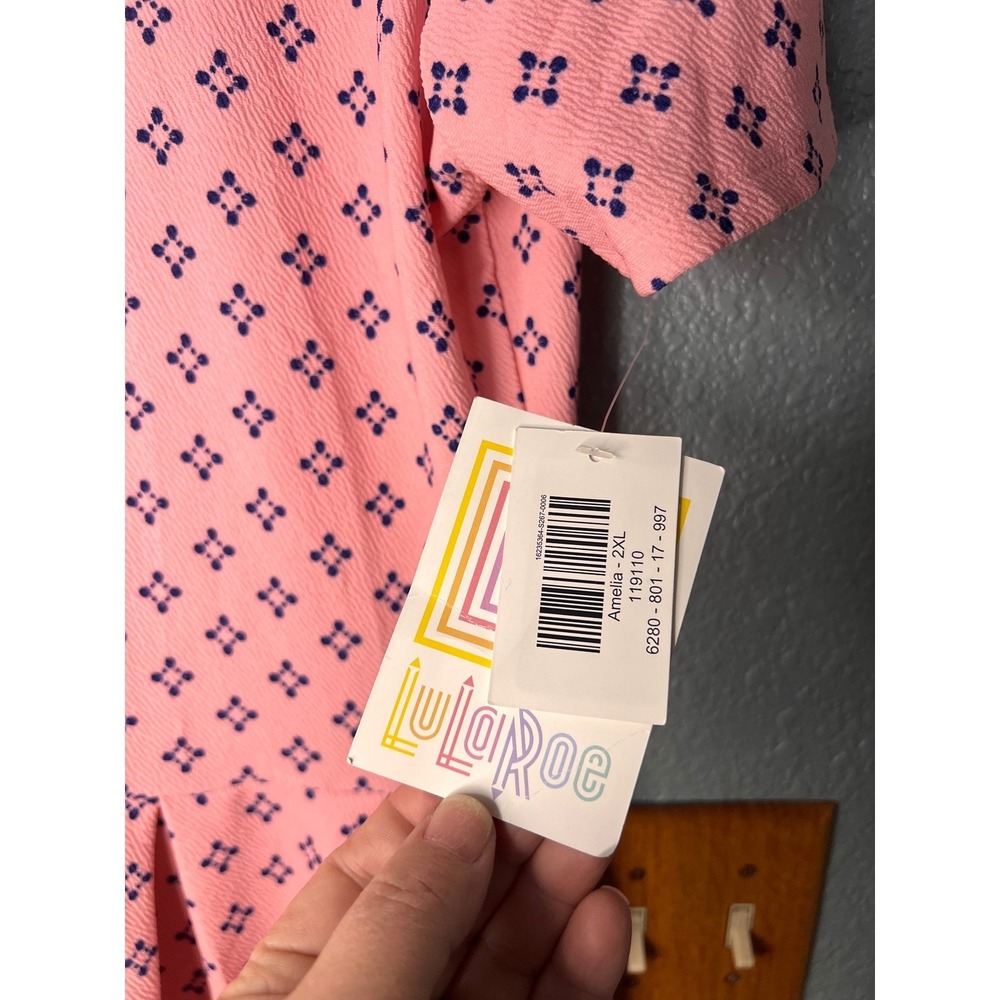 LuLaRoe Amelia Dress 2XL Pink Navy Blue Floral Border Print Short Sleeve Pleated - Picture 4 of 11